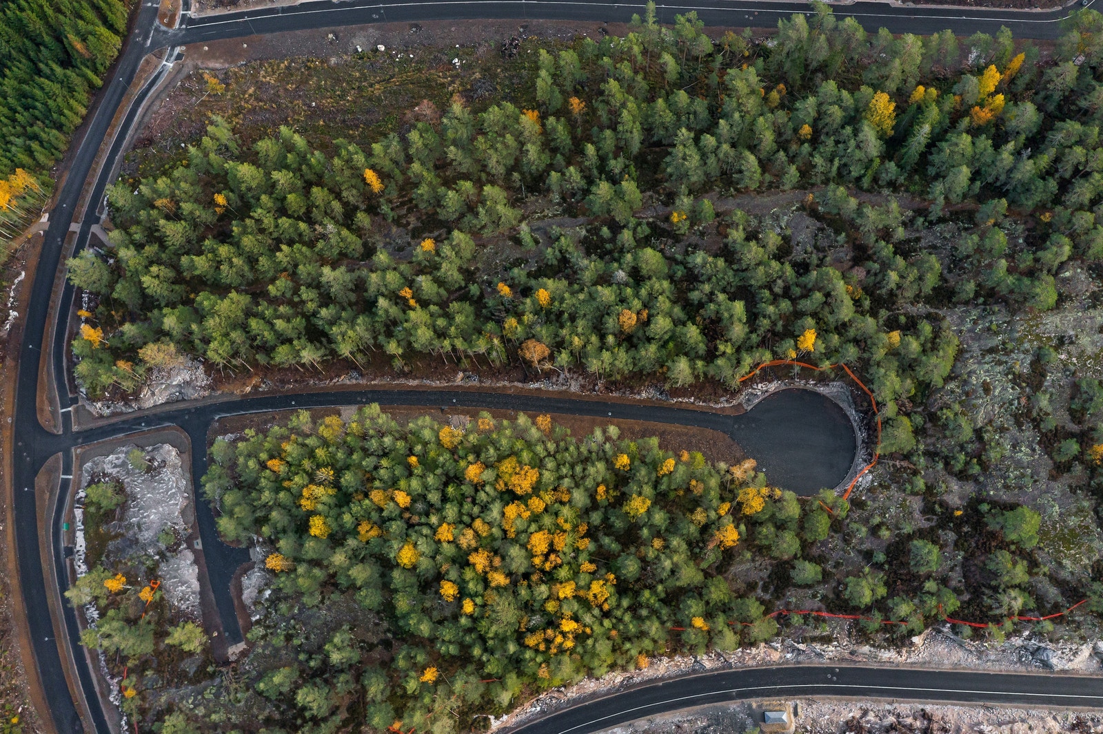 Tomtene ligger inntil blindvei Galleribilde