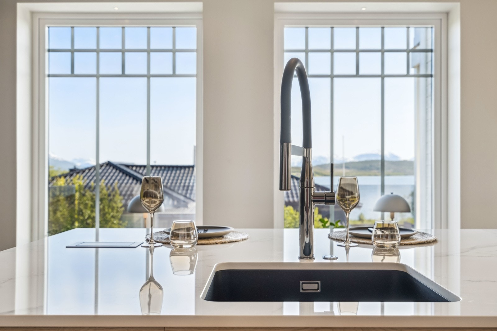 Flott utsikt også fra oppvasken Galleribilde