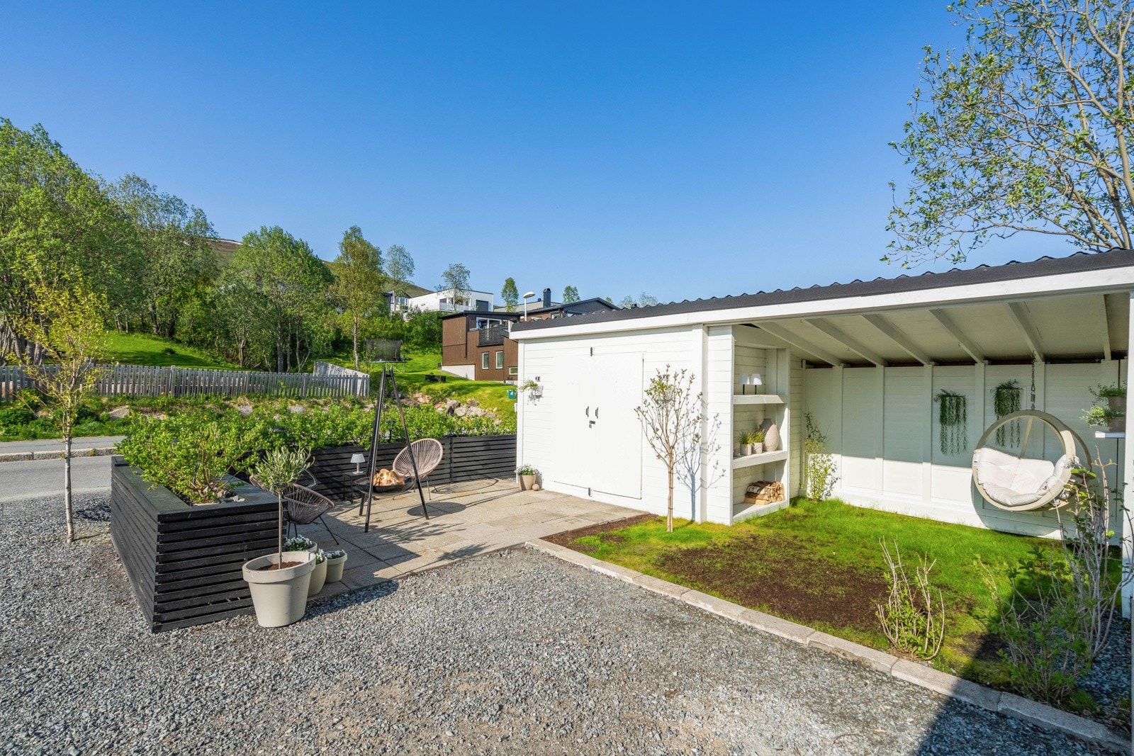 Frittstående utebod på 12 m2 til oppbevaring Galleribilde