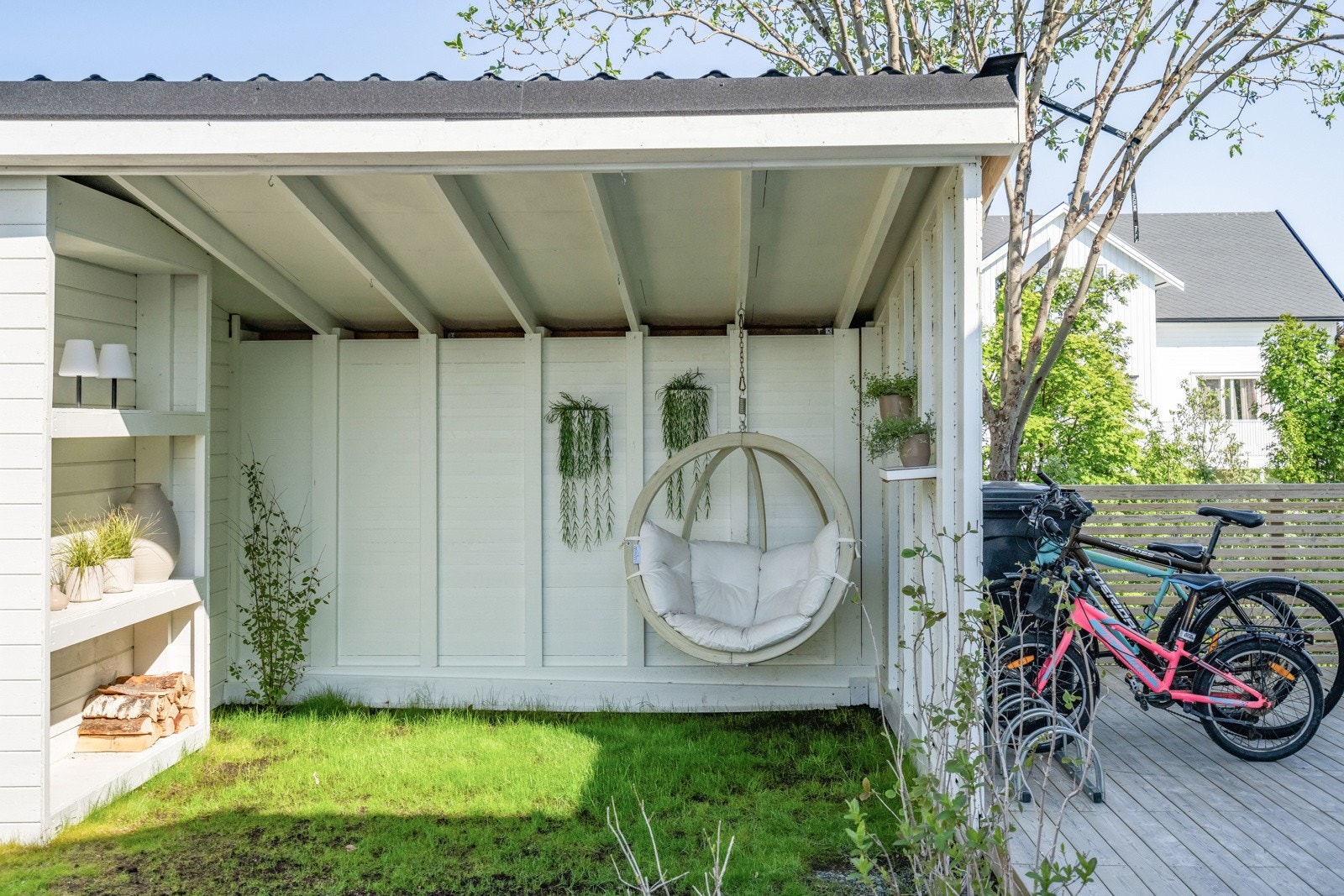 Overbygget uteplass Galleribilde