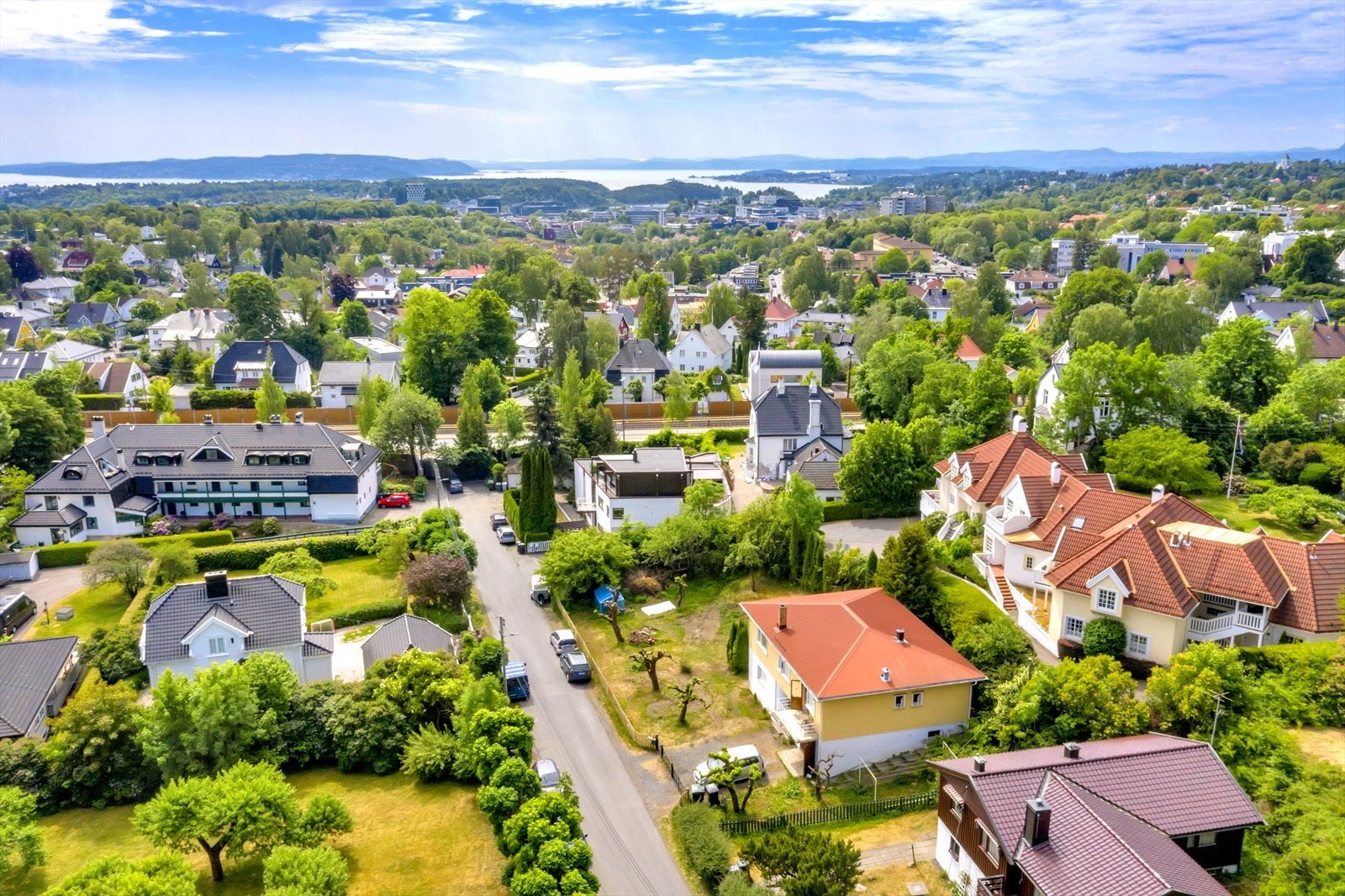 Nærområdet har et rikt utvalg av fasiliteter og fritidstilbud for barn og unge i Galleribilde