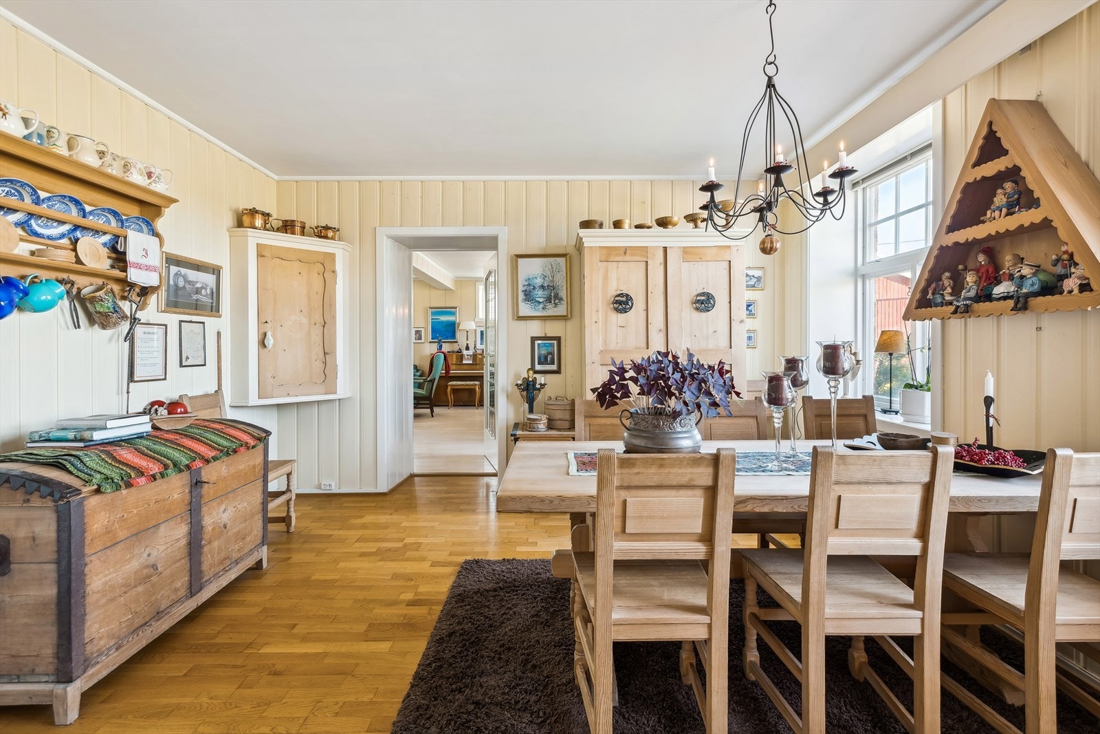 Et hyggelig samlingspunkt hvor de ulike måltider kan nytes. Galleribilde
