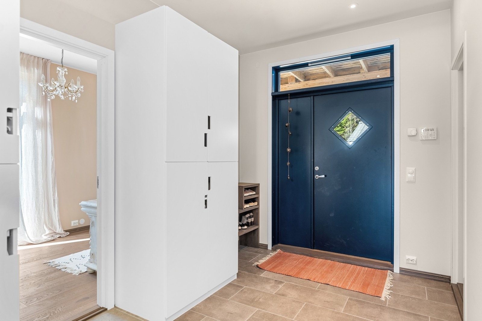 Entre/ gang med god plass. Galleribilde