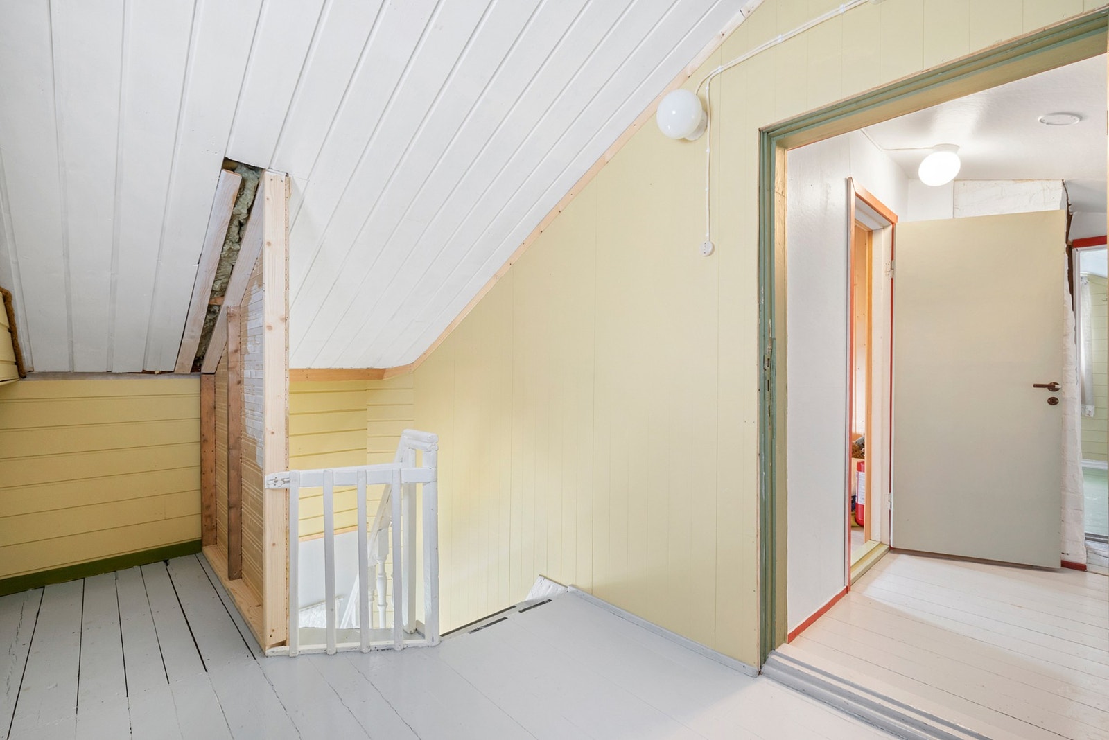 Her er det gangareal som kan benyttes til lagring. Galleribilde