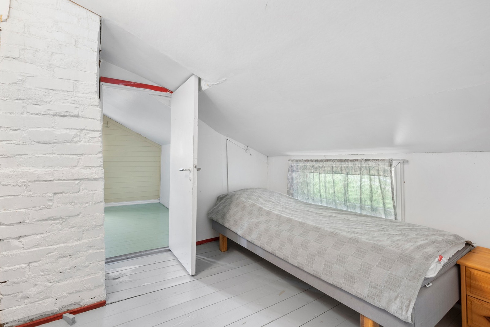 Soverom på 4m². Galleribilde