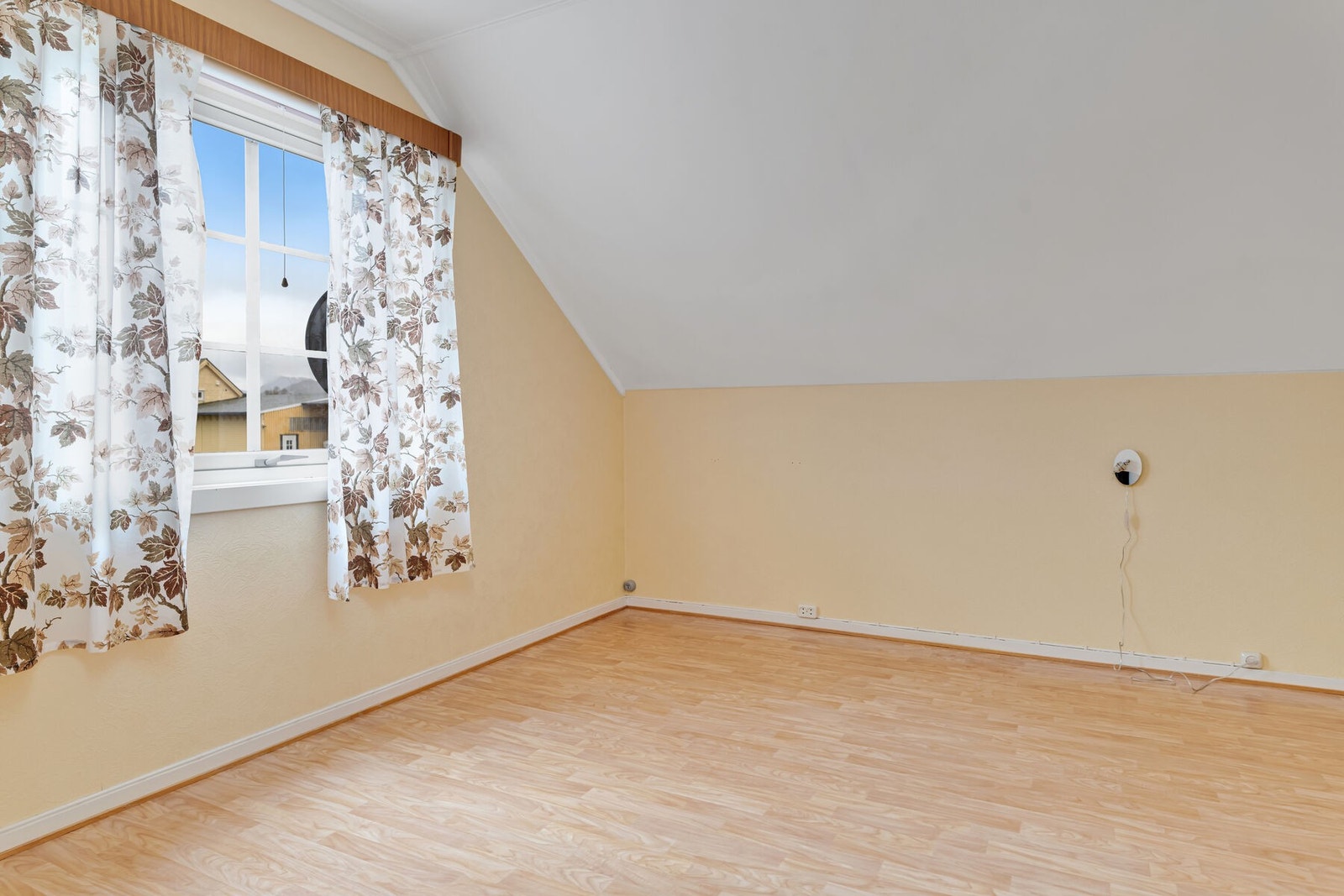 Soverom I Galleribilde