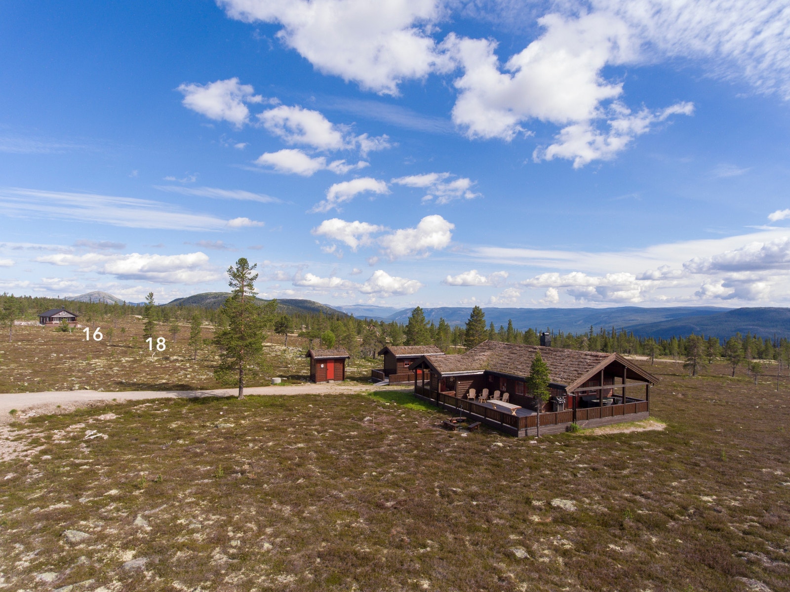 Tryvang Sør ligger flott til med gode utsiktsforhold på ca. 800 moh. Galleribilde