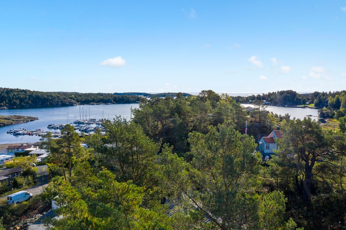 Meglerhuset & Partners Telemark og EasyLiving XO har gleden av å presentere nydelige tomter i Skjærgårdsidyllen Brevikstrand. Galleribilde