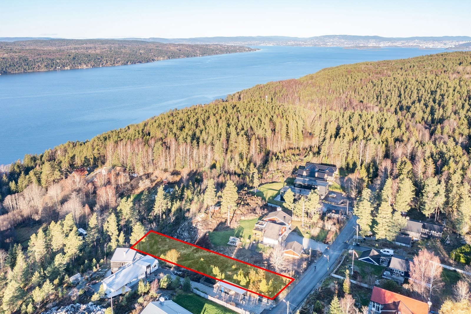 Velkommen til Rødstenveien 7 på Svartskog Galleribilde