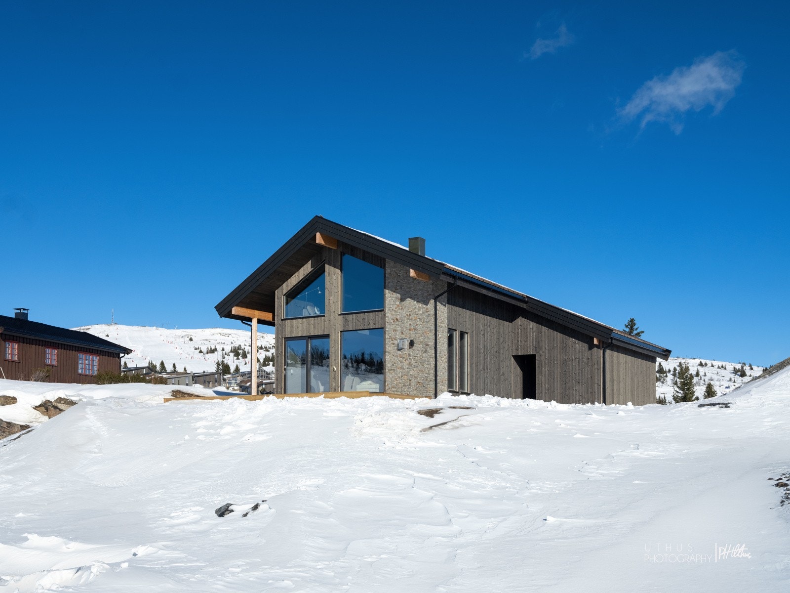 Totalrenovert hytte med høy standard beliggende på Golsfjellet Galleribilde