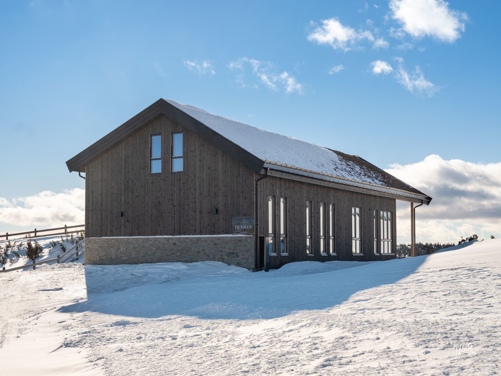 Gode solforhold og fantastisk natur rett utenfor døren! Galleribilde