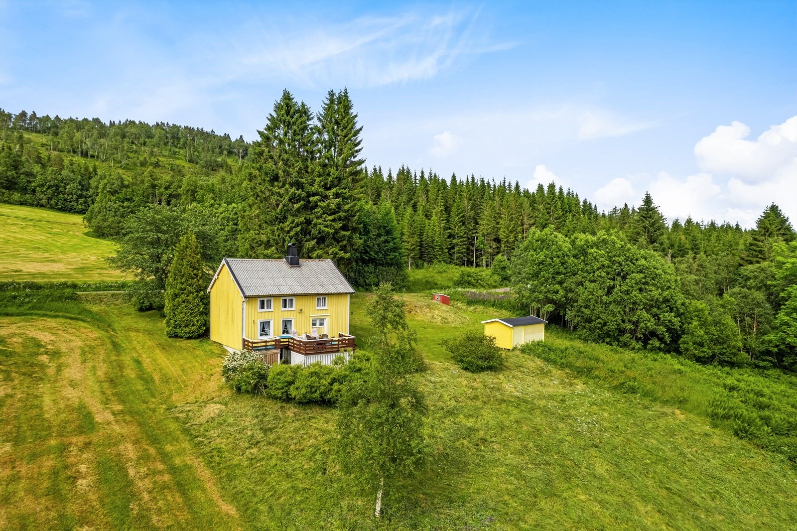 Din lokale eiendomsmegler Aleksander Talgø har gleden av å presentere Liabøvegen 83! Galleribilde