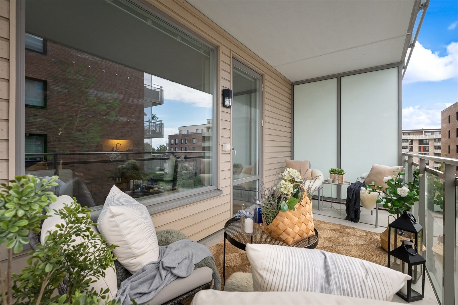 Her kan du invitere venner og familie til sene sommerkvelder. Galleribilde