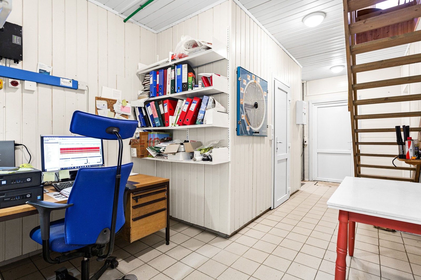 Kontor i driftsbygning Galleribilde