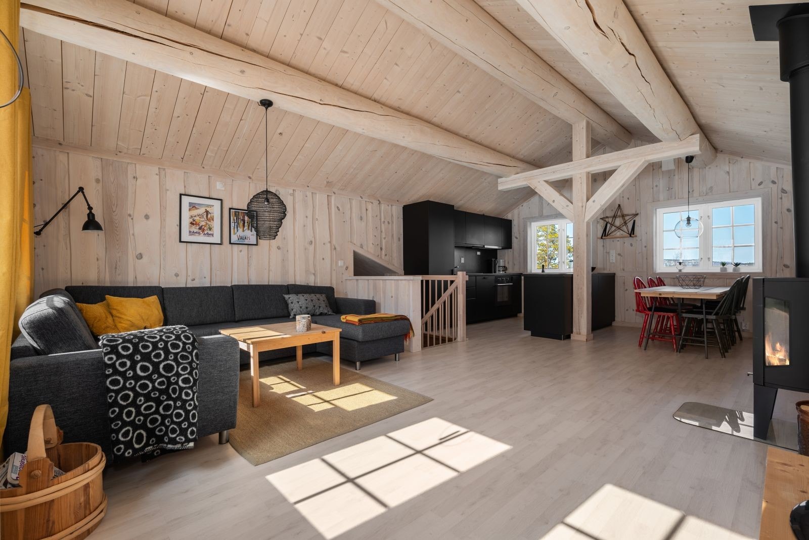 Stue/kjøkken. Galleribilde