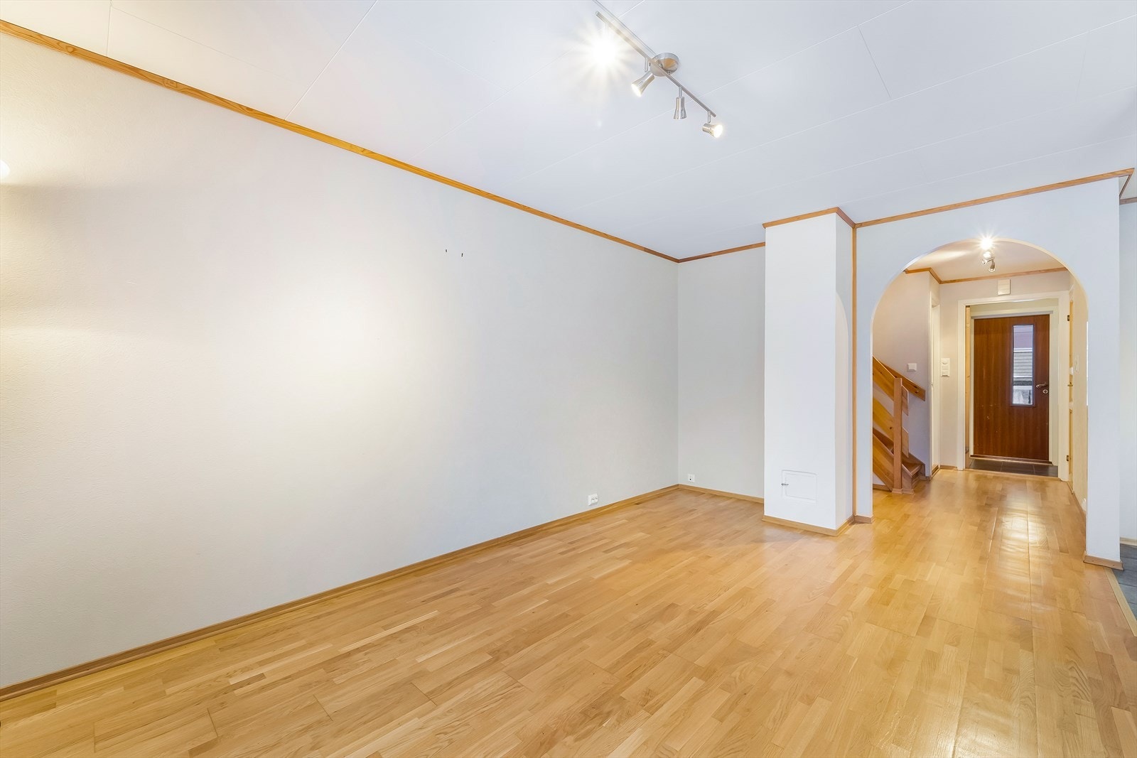 Stue mot gang Galleribilde