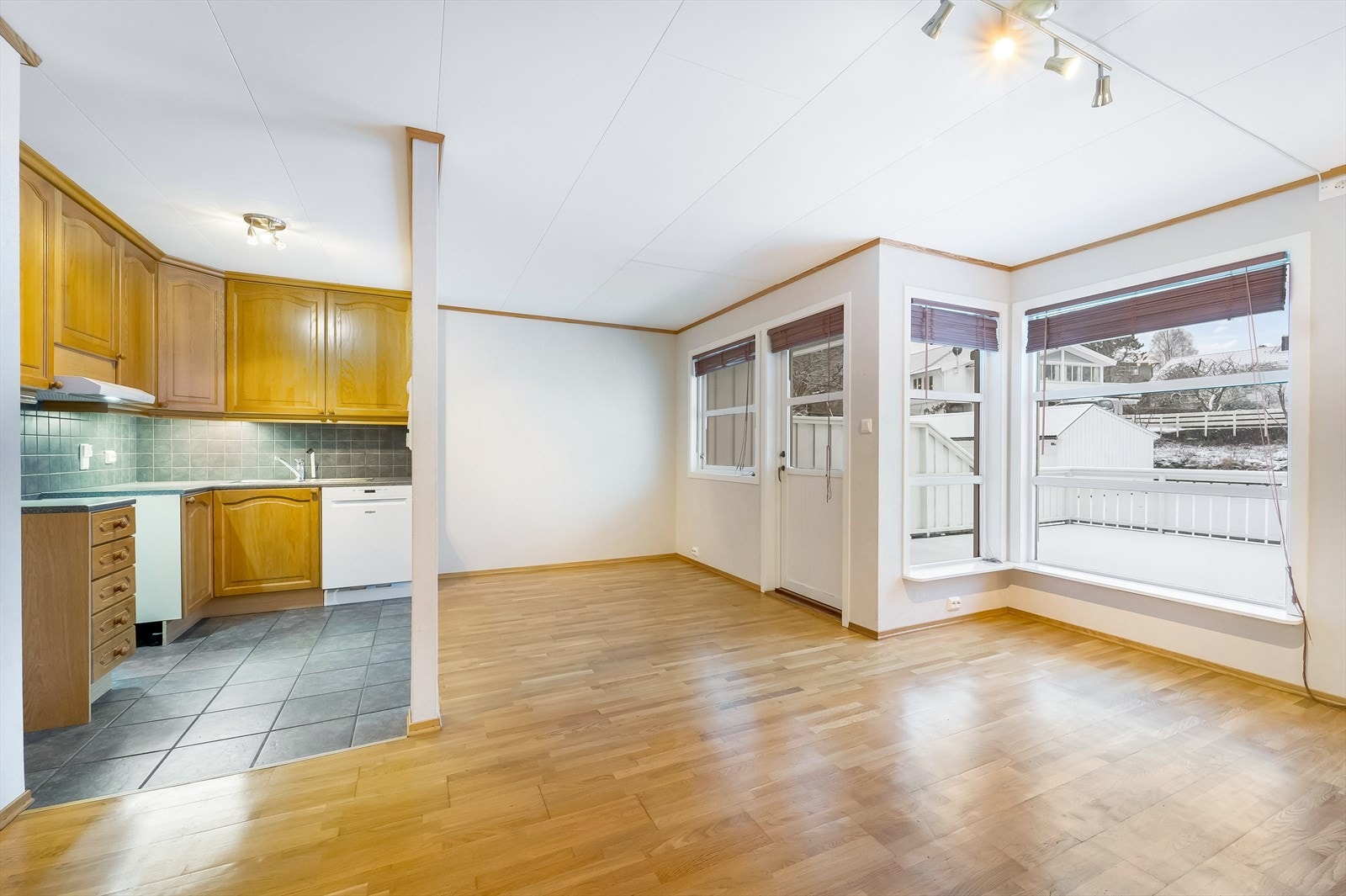 Stue m/åpen kjøkkenløsning Galleribilde