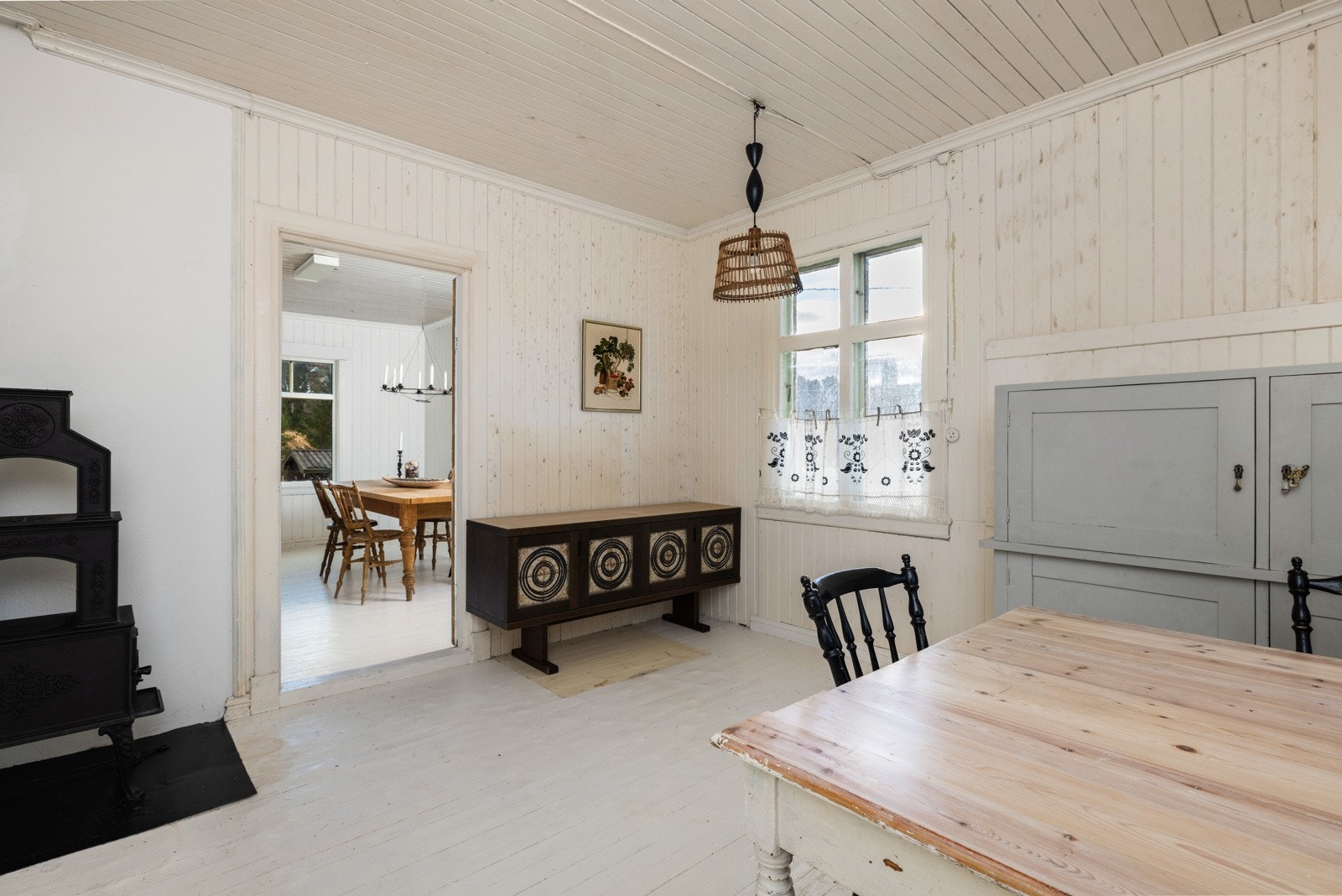 Sjarmerende enebolig med mye potensiale. Galleribilde