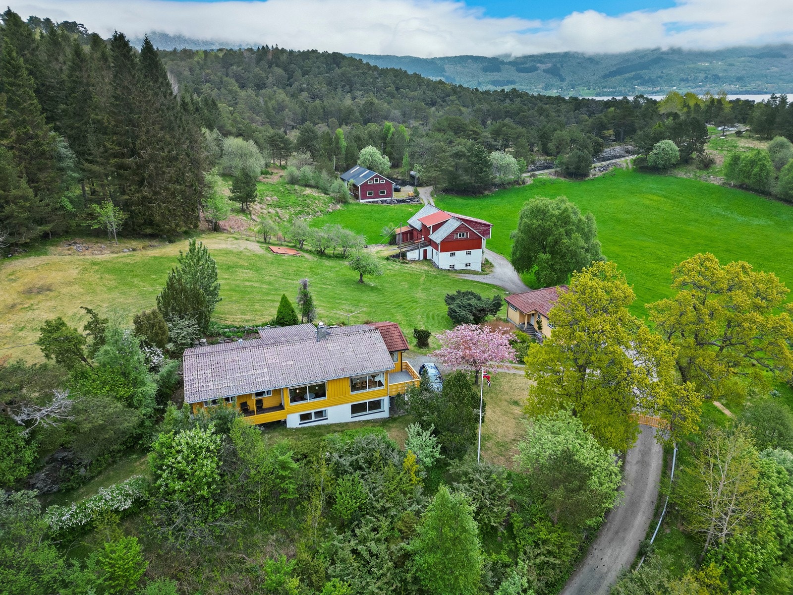 Flokeneset 59 v/Fjordane Eiendomsmegling Galleribilde