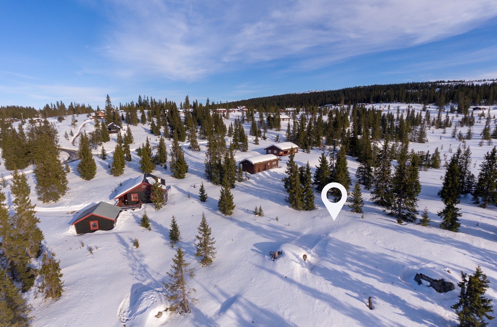 Hundbergslivegen 5 er 1 071 m² stor og selges som eiet tomt Galleribilde