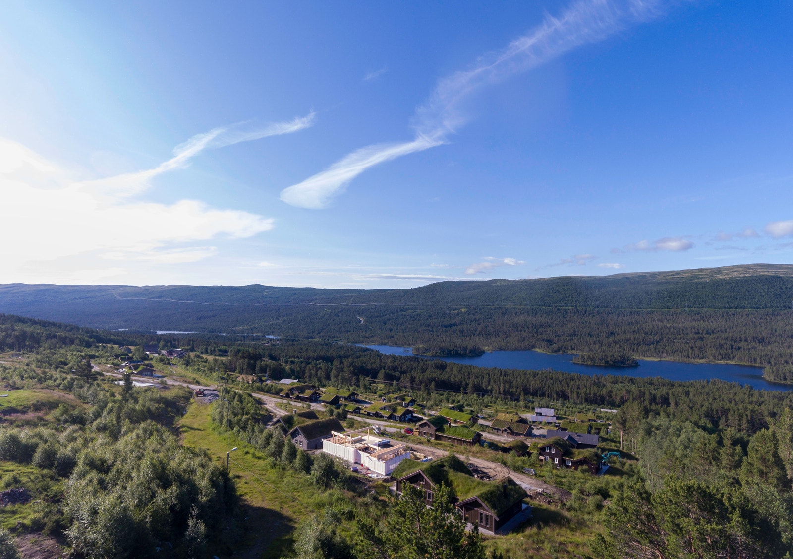 Lia Fjellgrend ligger omtrent midt imellom Oslo og Bergen med ca. 22 mil begge veier Galleribilde