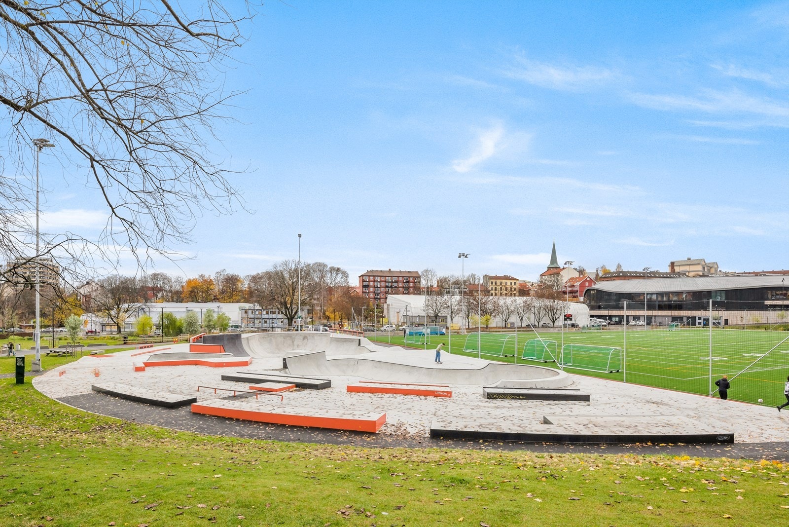 Jordal park med Skatepark, kunstgressbane, Jordal Amfi mm er i nærområdet Galleribilde