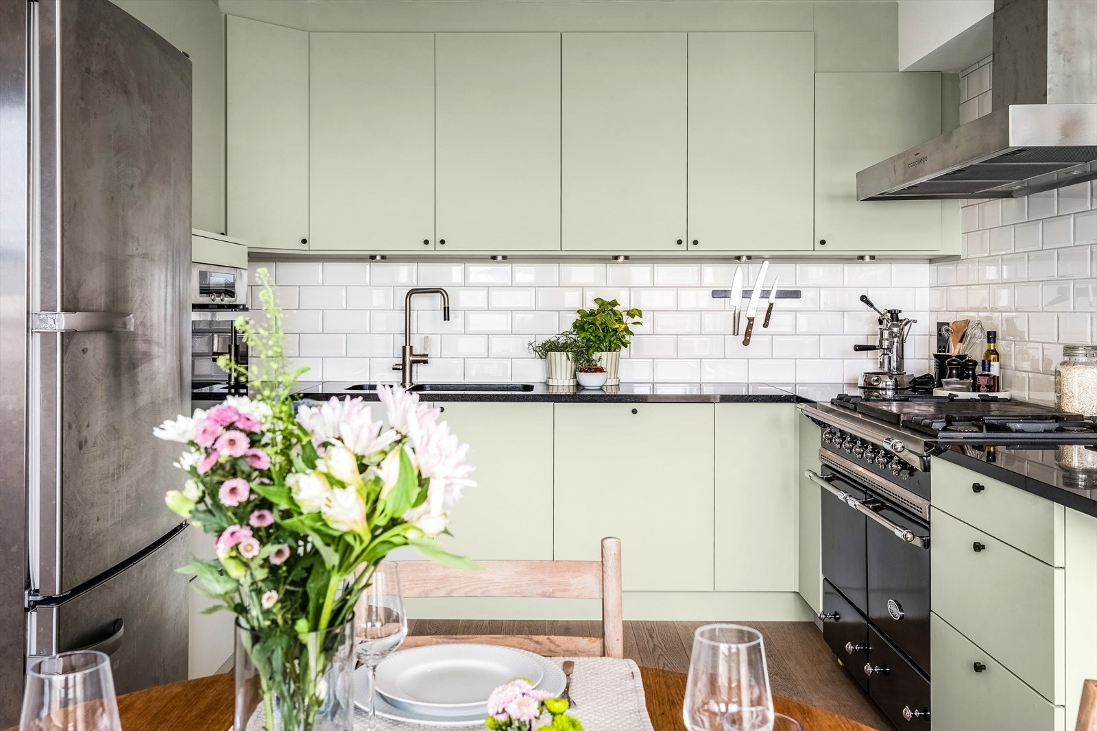 HTH-kjøkkeninnredning fra 2005 Galleribilde