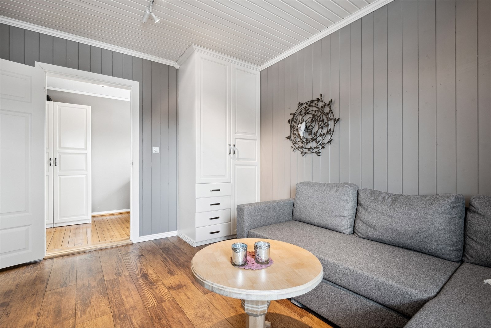 Dette soverommet brukes i dag som stue. Galleribilde