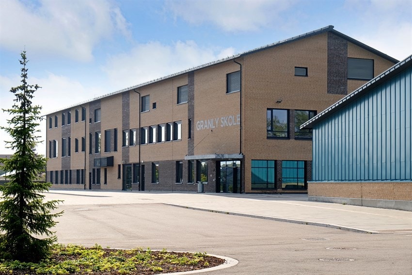 Byens mest populære barneskole ligger 5-10 minutters gange fra Eikveien Galleribilde