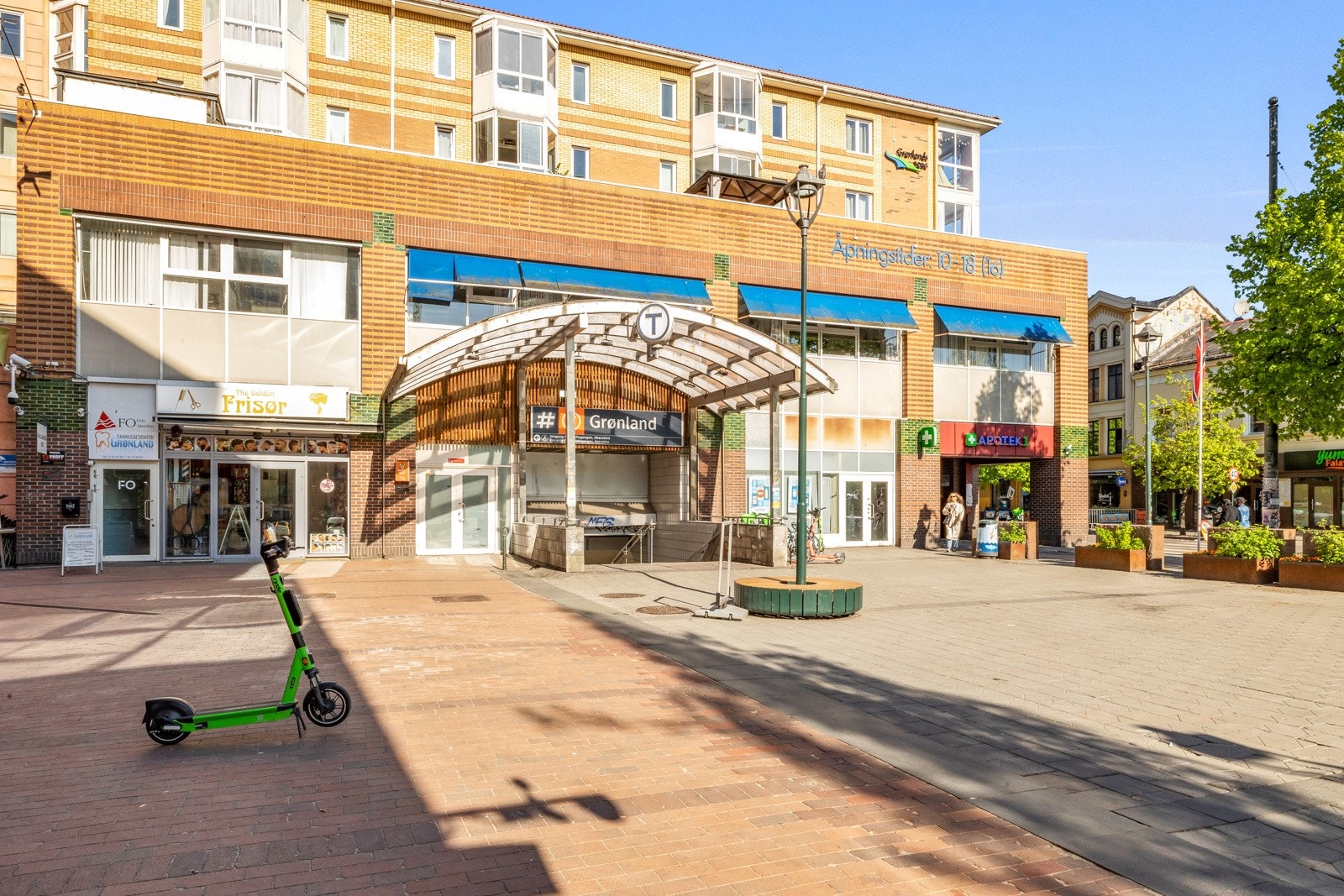 Det er umiddelbar nærhet til spisesteder som Saray, Rahma og Poke Poke. Galleribilde