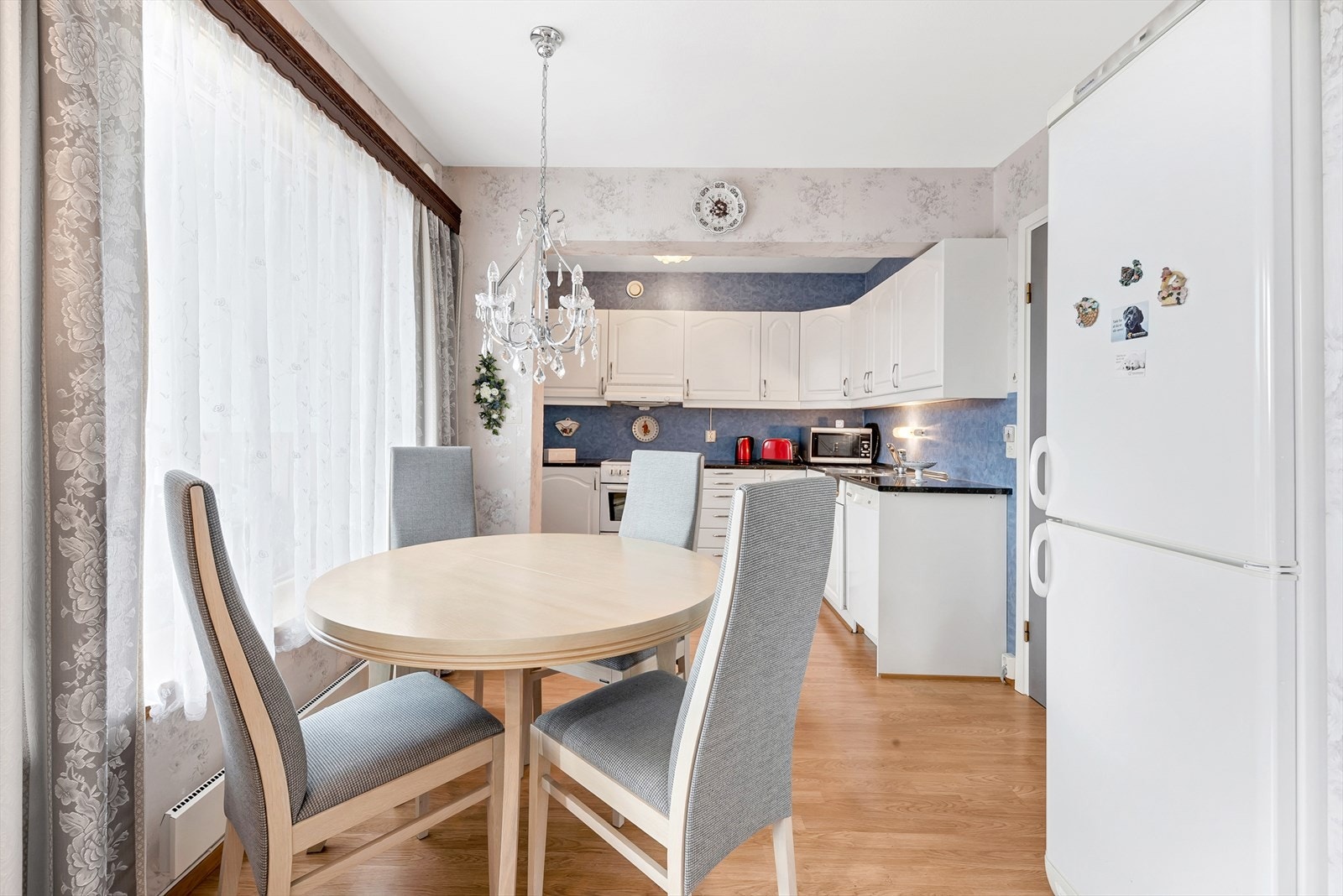 Gode muligheter for spiseplass. Galleribilde