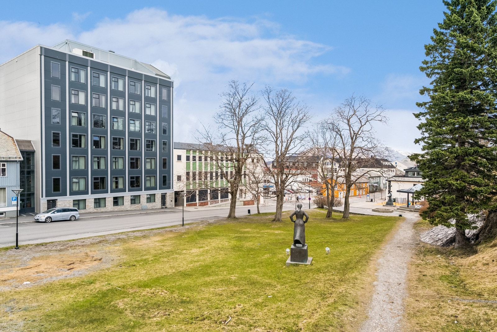 Like ved ligger parken midt i byen Galleribilde