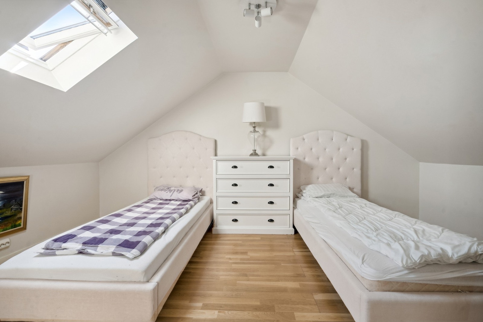 Soverom på loft Galleribilde