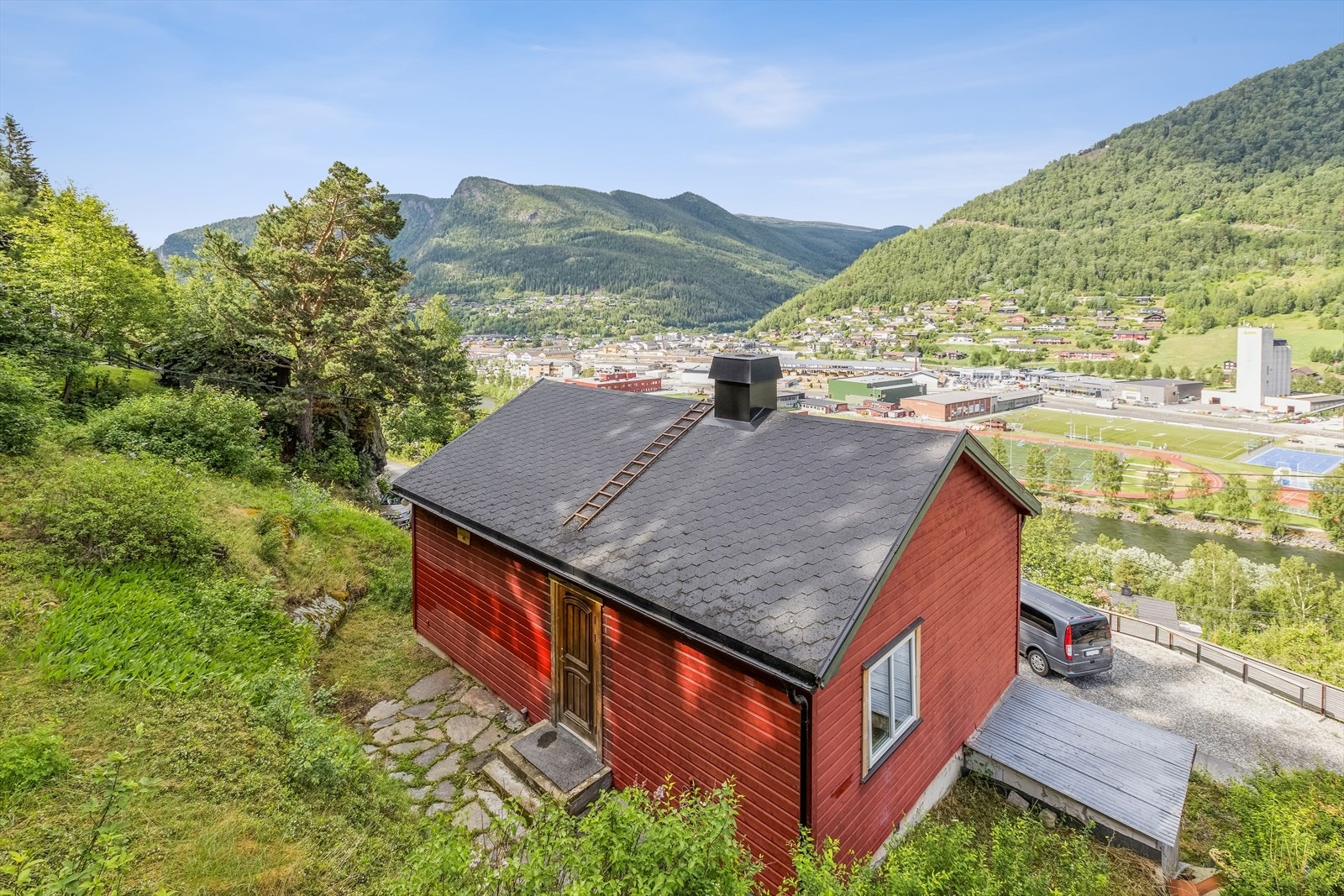 Velkommen til Steindalsvegen 30! Galleribilde