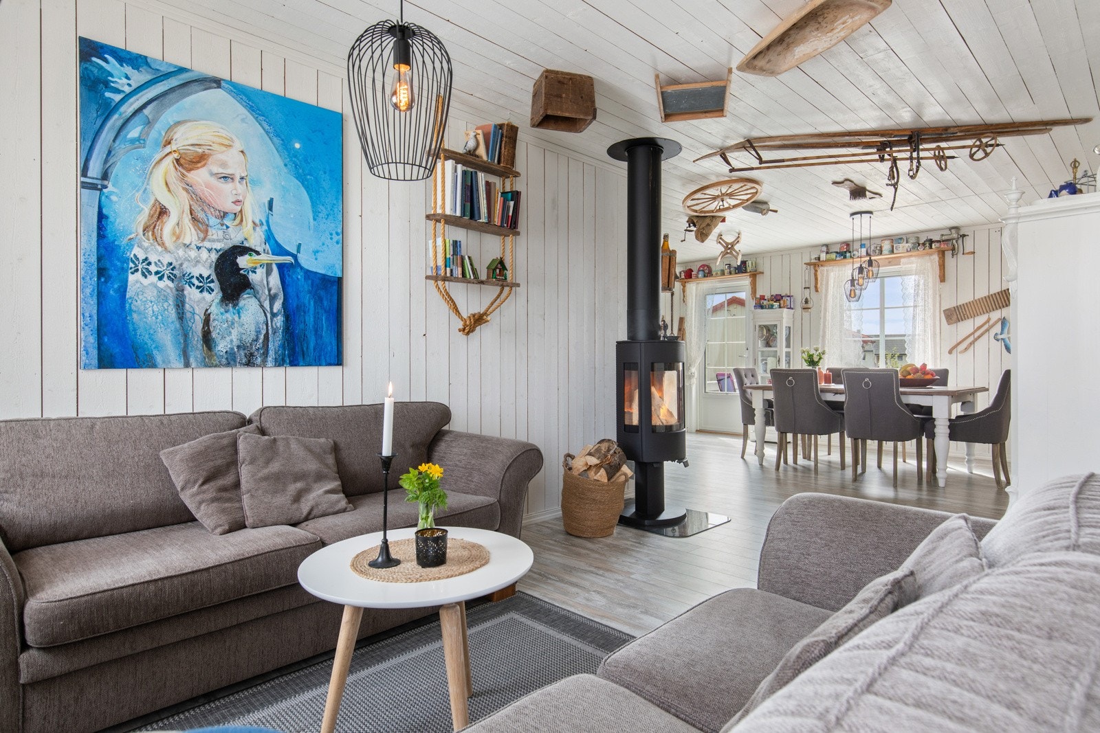 I krostua er det også god plass til sofagruppe. Galleribilde