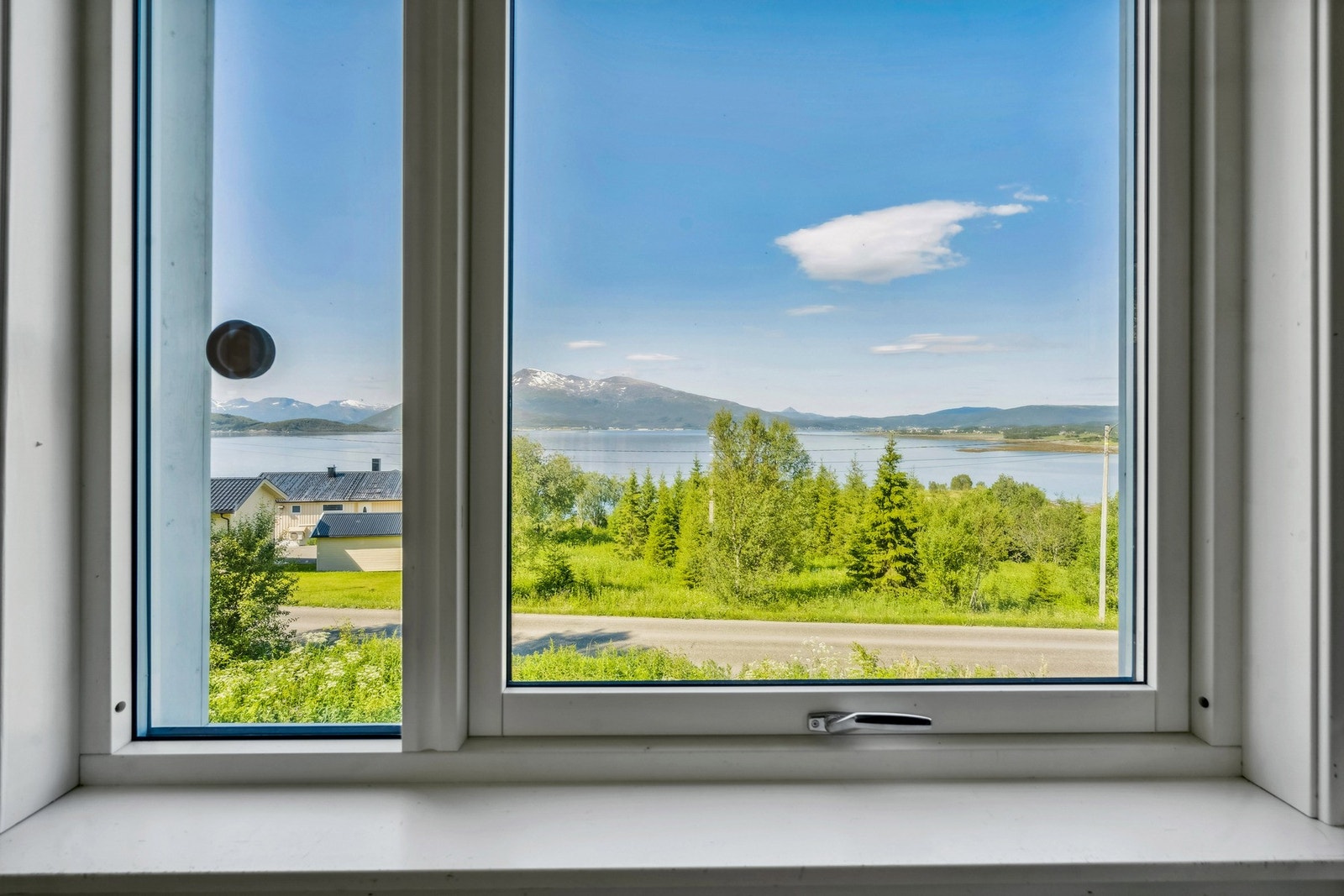 Utsikten fra stuen Galleribilde