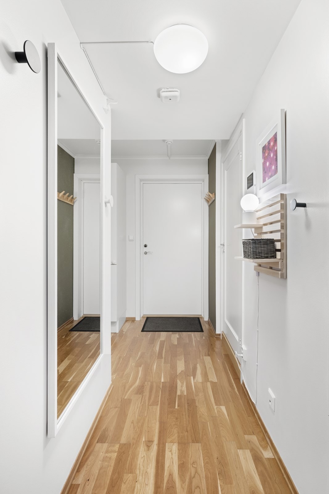 Entré. Galleribilde