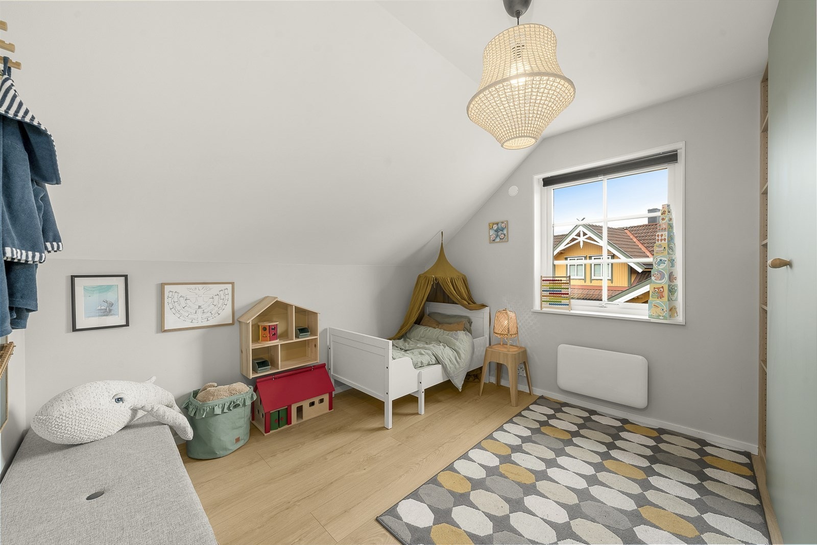 Soverommene er malt i duse, behagelige farger. Galleribilde