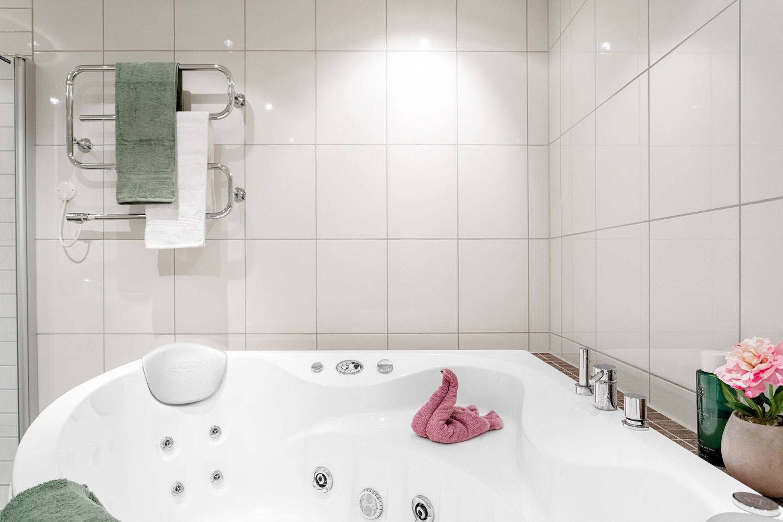 Bad på nedre plan Galleribilde