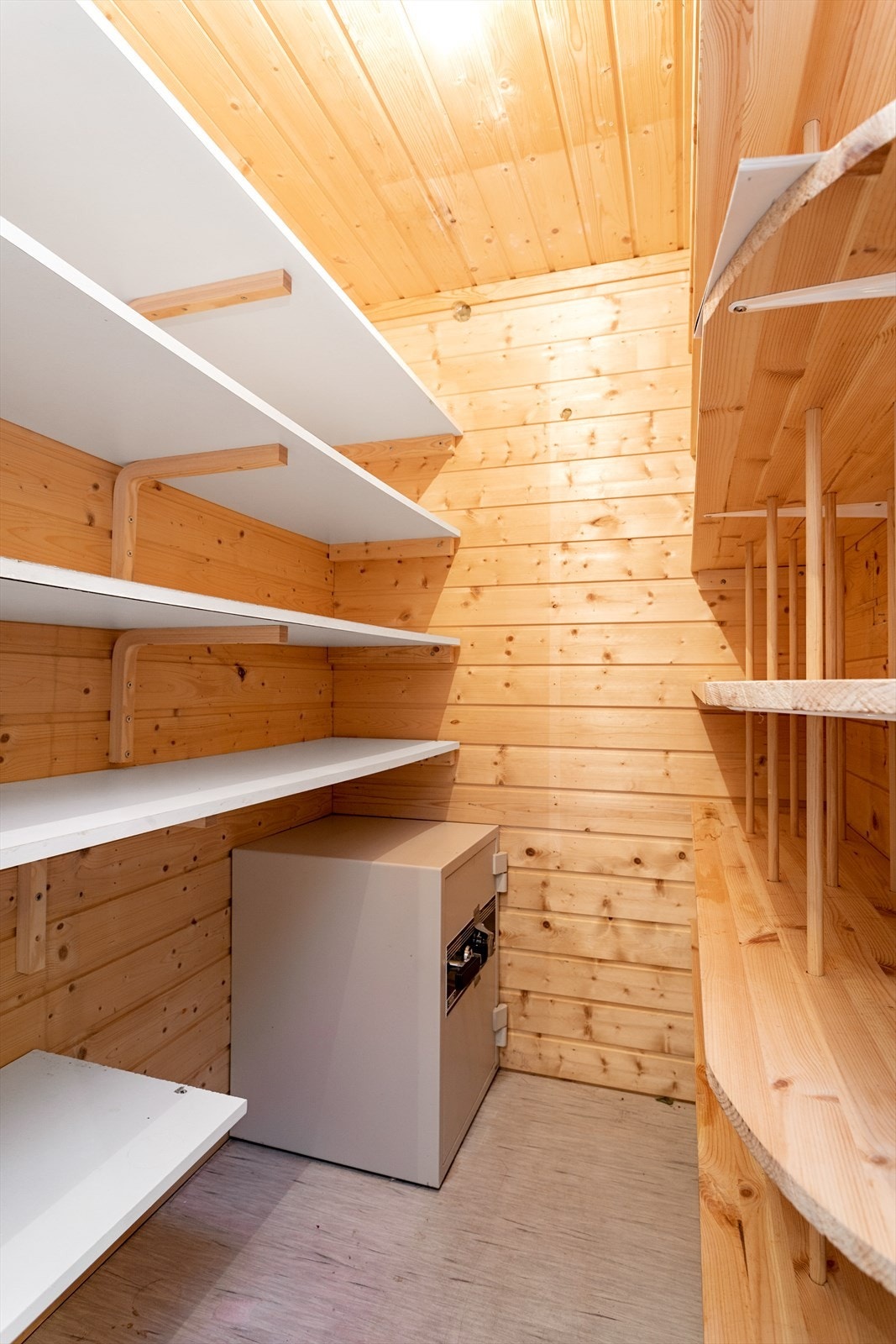 Kjølerom på nedre plan Galleribilde