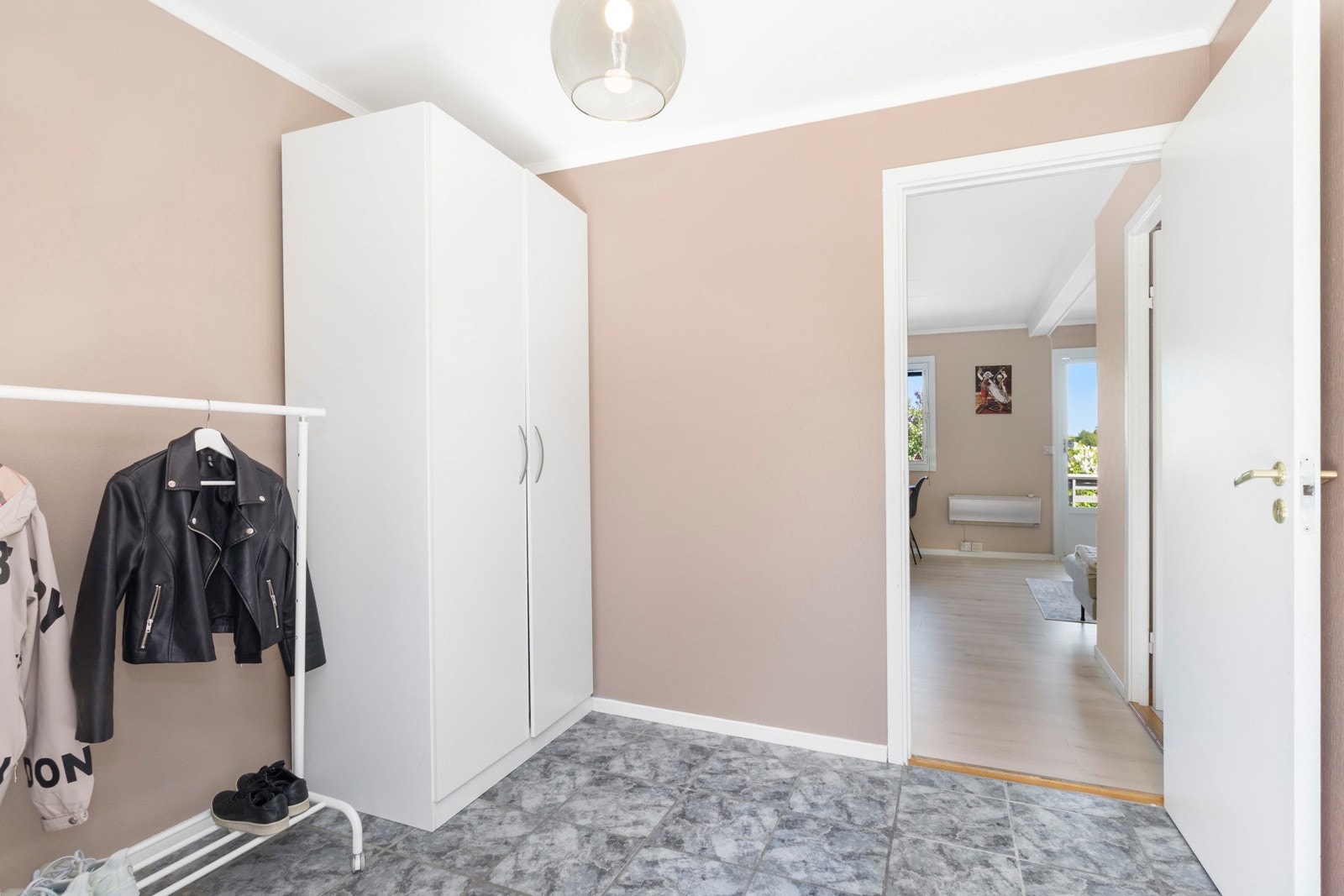 God plass til oppbevaring. Galleribilde