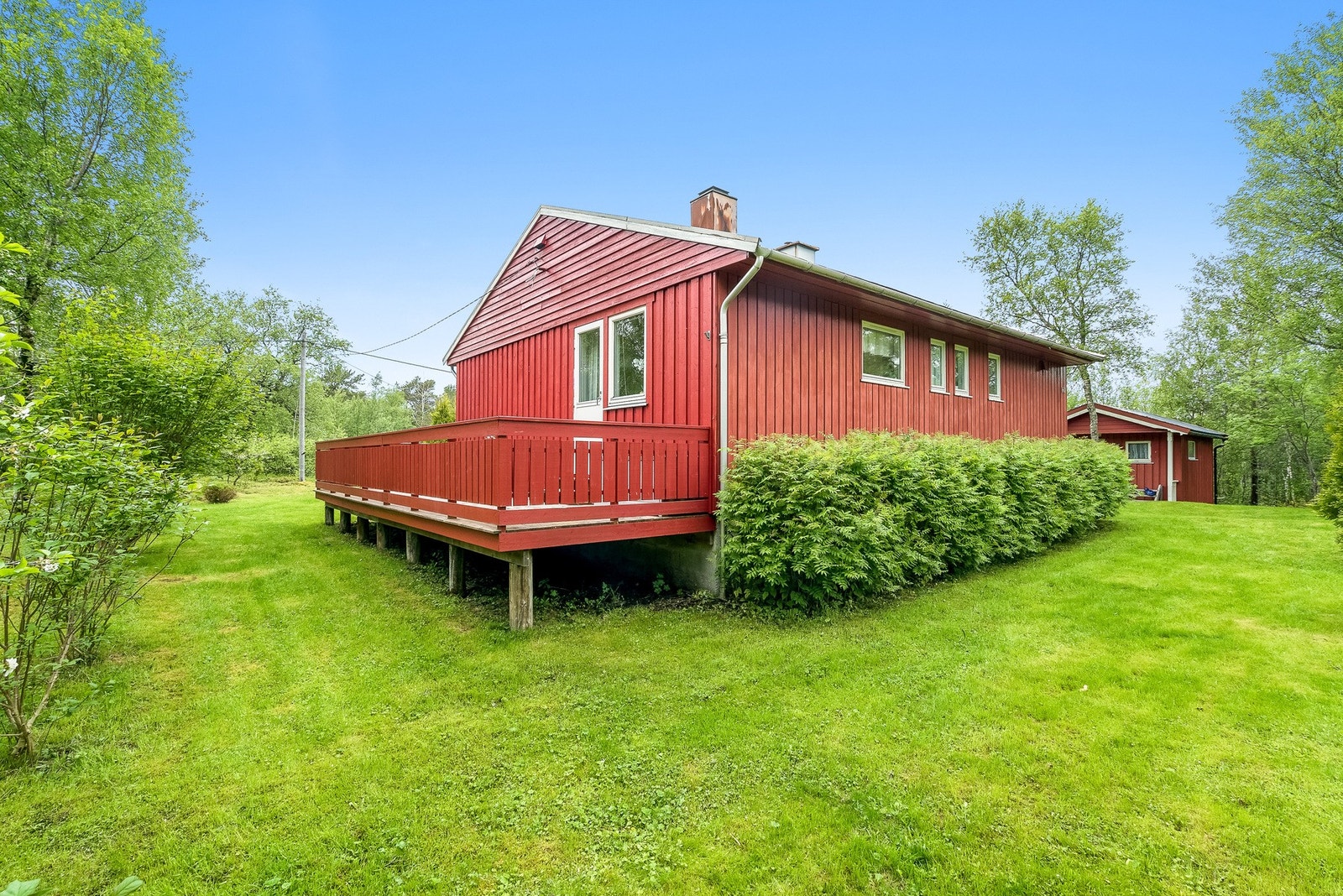 En trivelig enebolig over et plan beliggende midt på vakre Bærøya Galleribilde