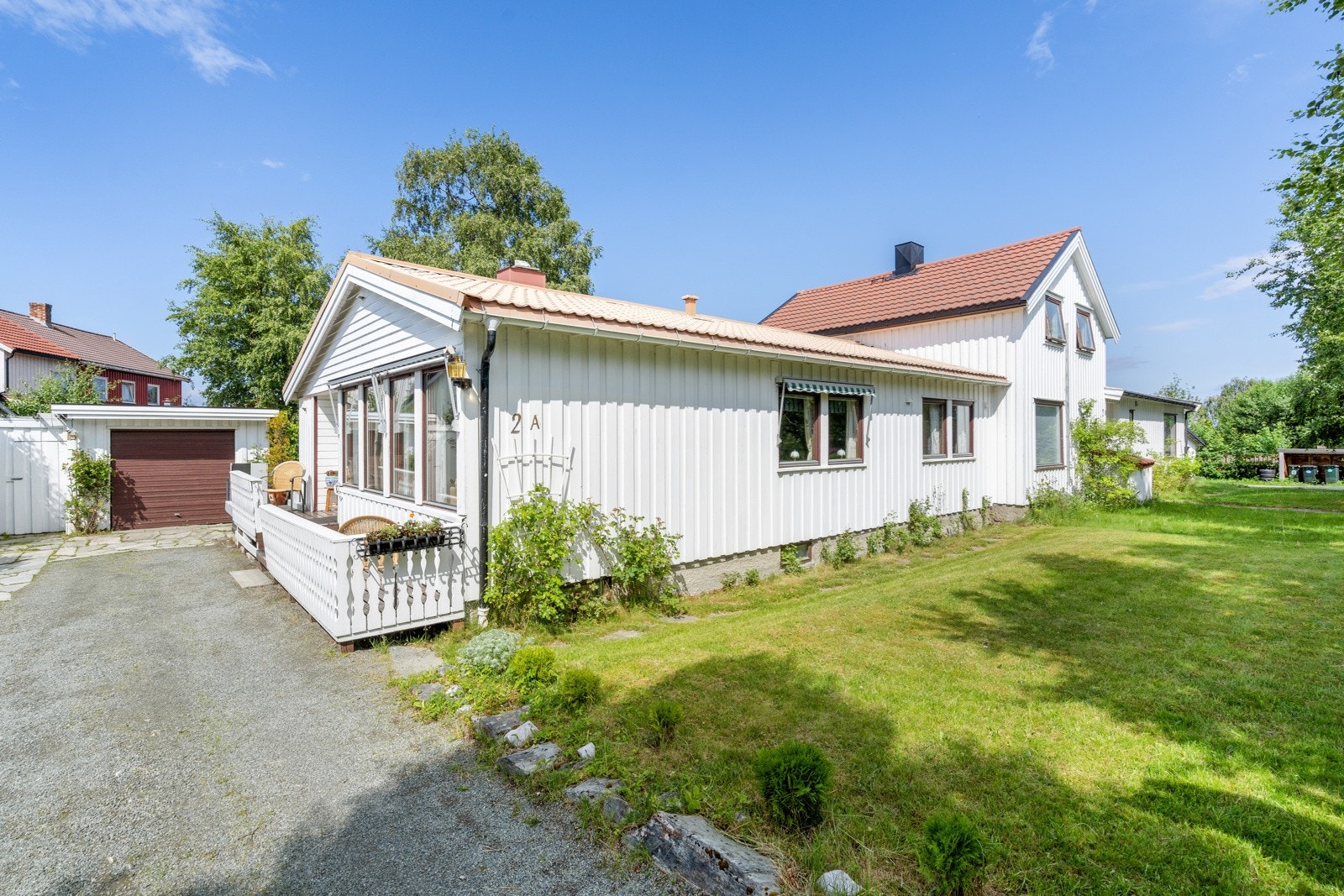 Dette er en vertikaldelt tomannsbolig beliggende i en rolig sidegate til Jakobslivegen Galleribilde