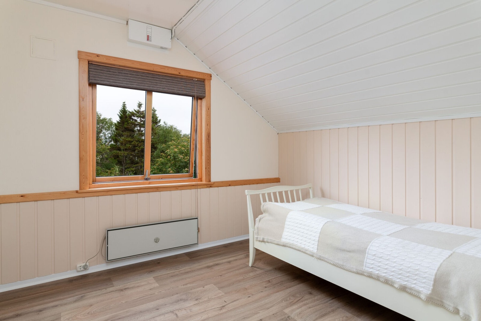 Soverom 3 - nytt gulvbelegg i 2022. Galleribilde