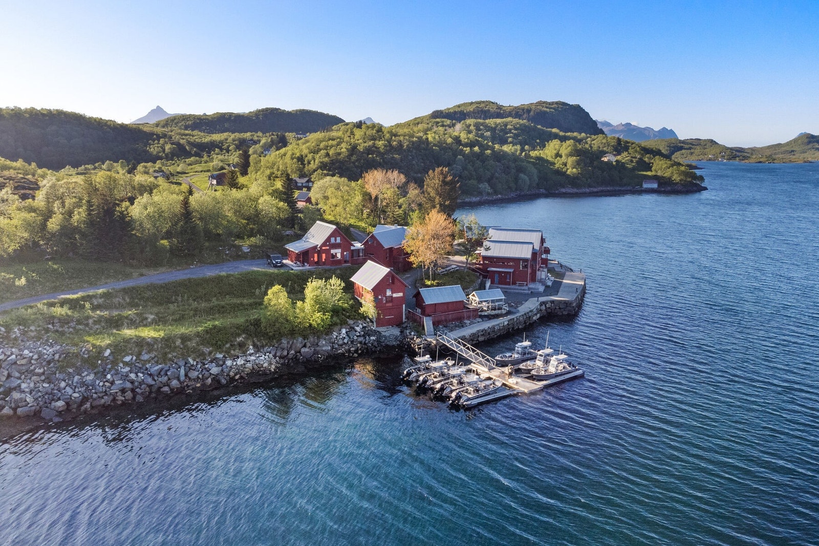 Meget pent opparbeidet og gjennomført eiendom Galleribilde