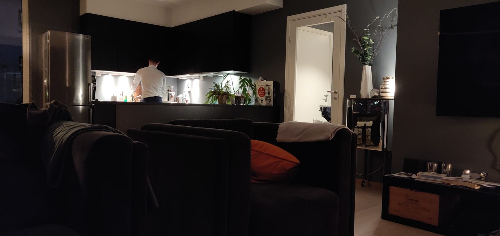 Lun atmosfære om kvelden Galleribilde