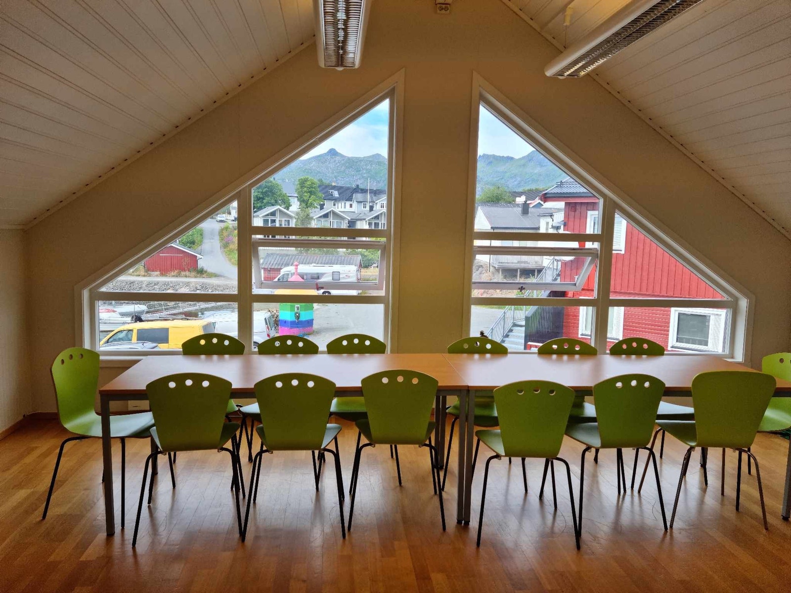 Felles matrom Galleribilde