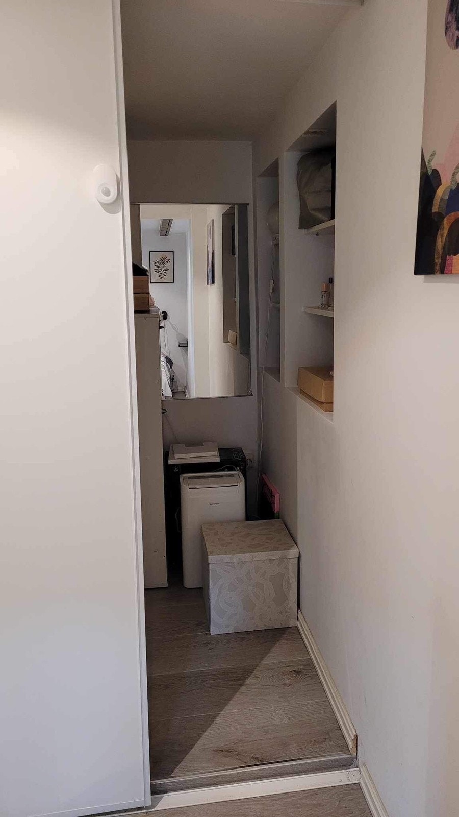 Walk-in closet Galleribilde