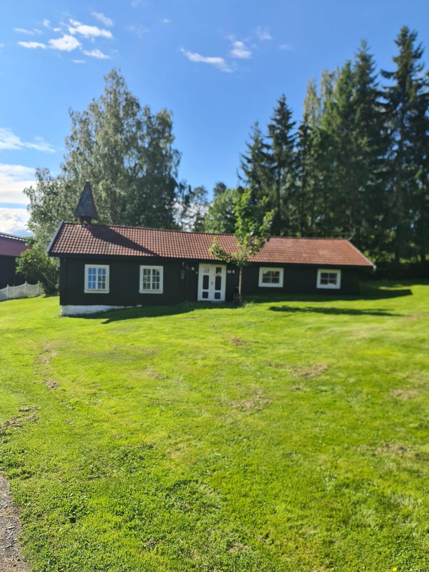 Varmekabler i golv i alle rom bortsett fra stue Galleribilde