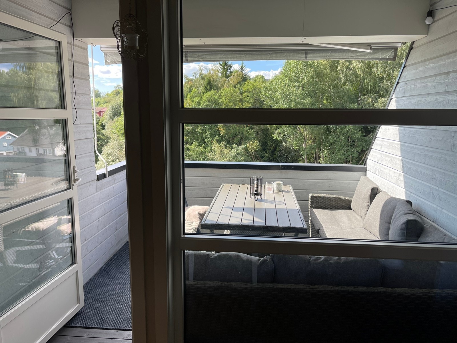 Utgang til veranda Galleribilde